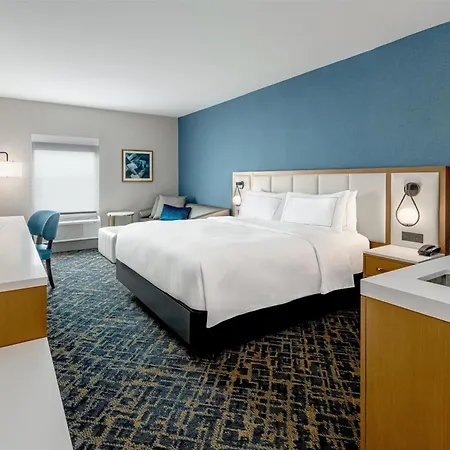 Doubletree By Hilton Sioux City Exterior photo