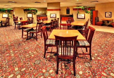 Doubletree By Hilton Sioux Hotel