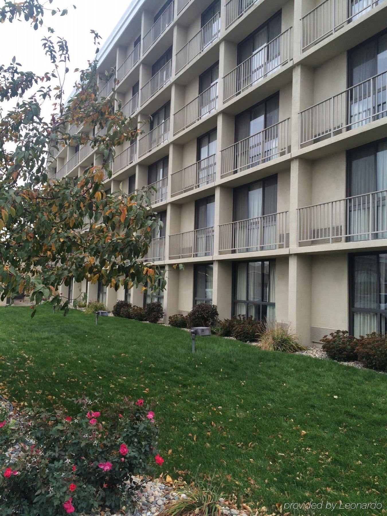 Doubletree By Hilton Sioux